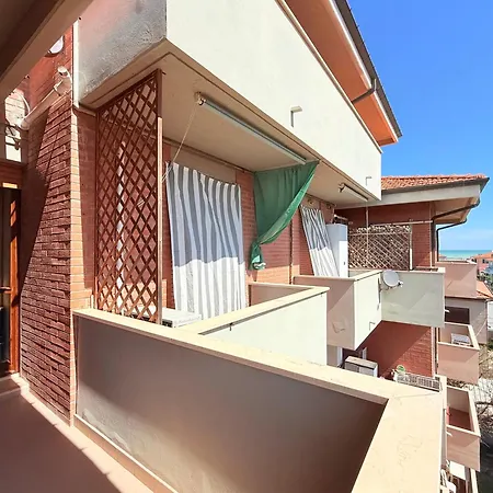 Se259 - Senigallia, Trilocale Vicino Al Mare Con Due Balconi *